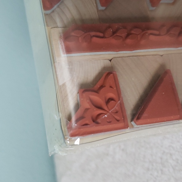 Rubber Stamp Corners Set •HERO ARTS Wooden Rubber Stamps• #LL437 •New Unopened - Picture 10 of 10